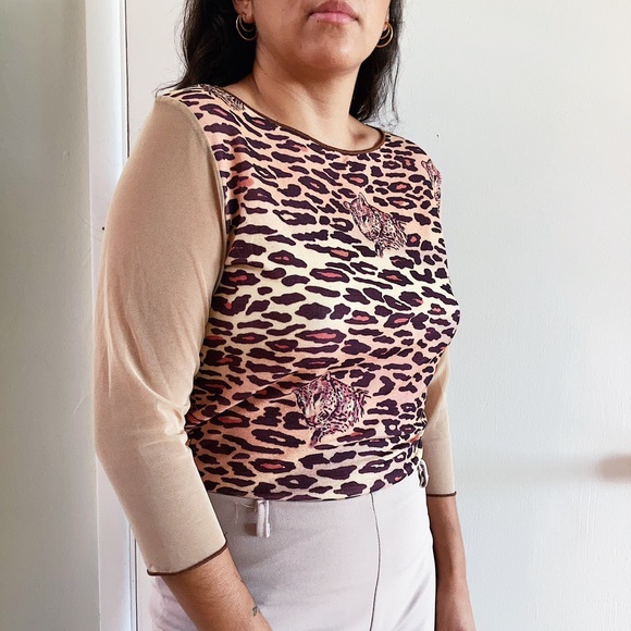 SOLD - Picture 2 of 4